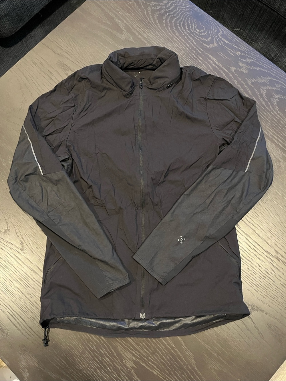 Men's Lululemon Lightweight Windbreaker Jacket - Black